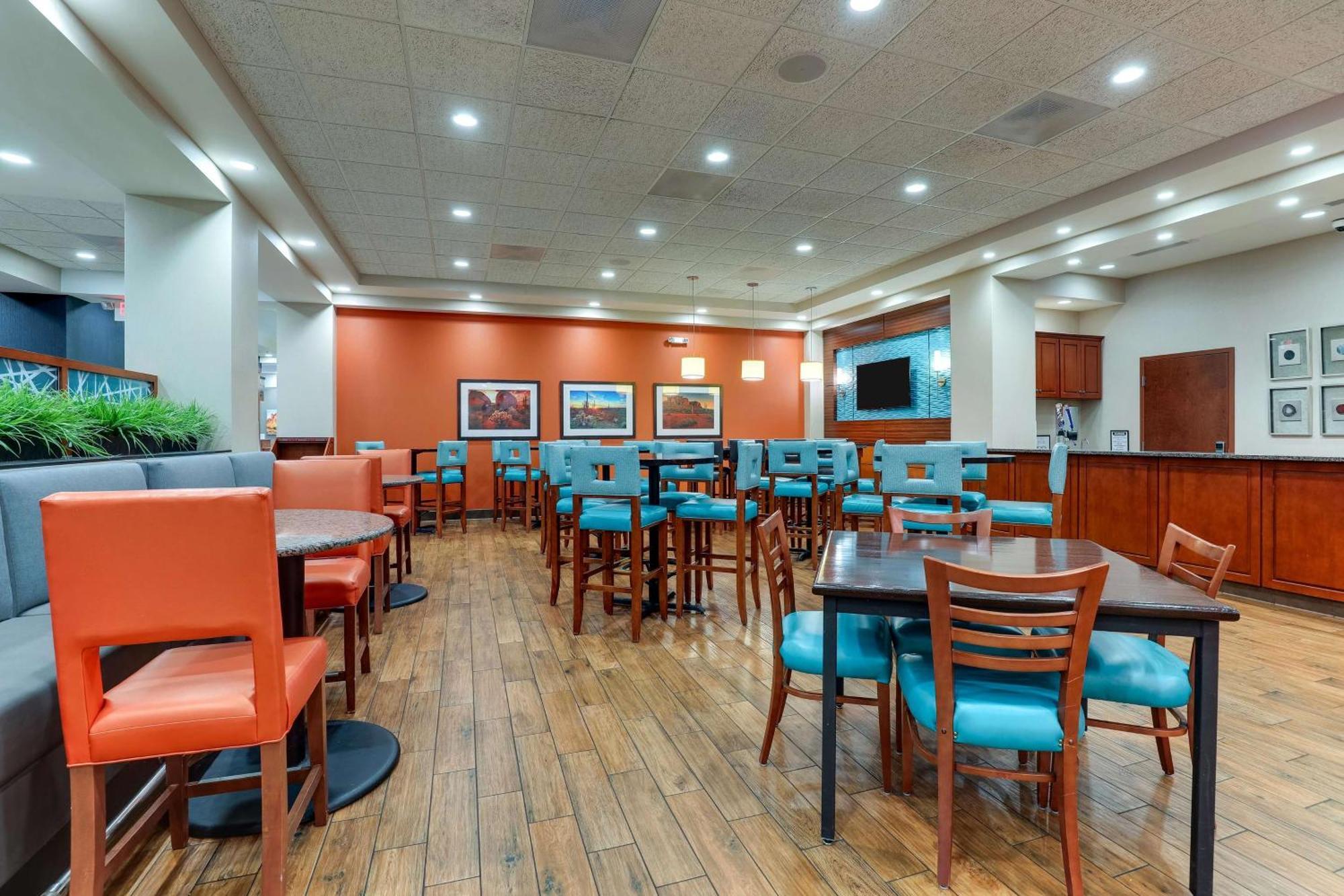 Drury Inn & Suites Phoenix Chandler Fashion Center Eksteriør bilde
