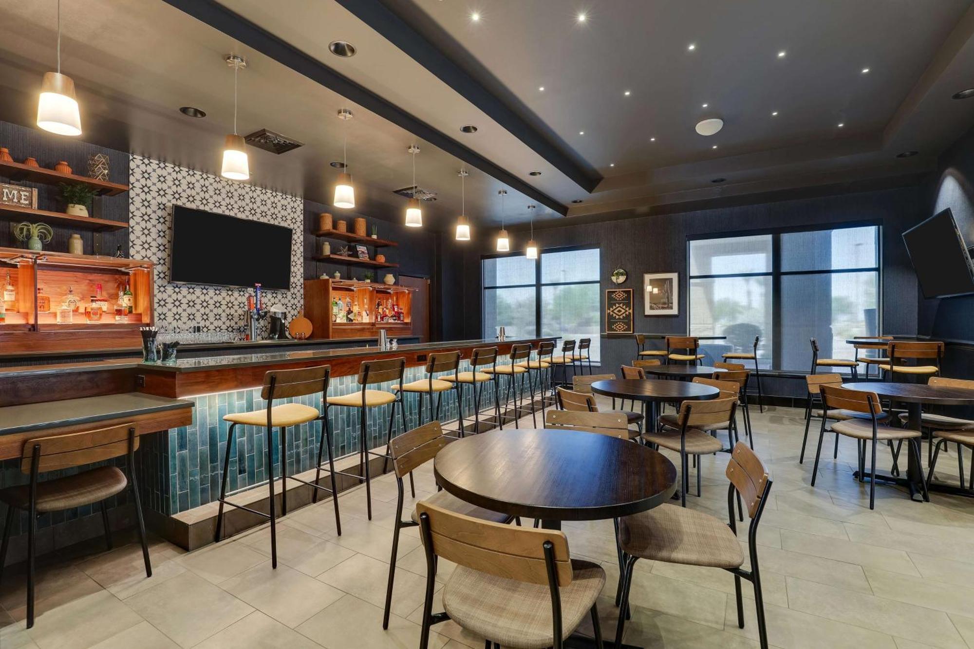Drury Inn & Suites Phoenix Chandler Fashion Center Eksteriør bilde